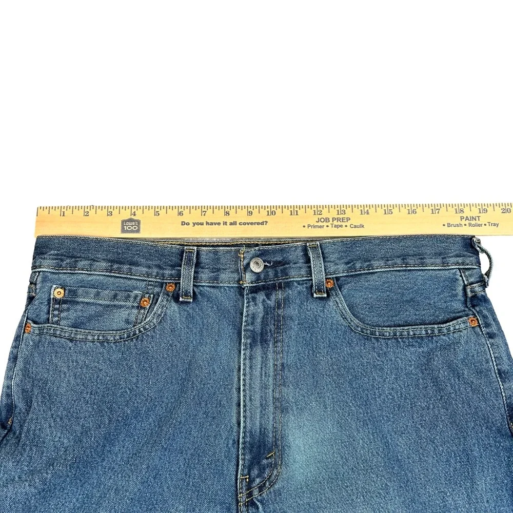 EUC Levis 550 Relaxed Fit Mens Blue Denim Jeans 36x32 Medium Wash Tapered Leg